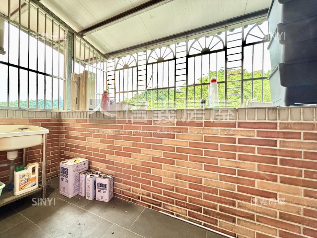 深坑綠意兩房房屋室內格局與周邊環境