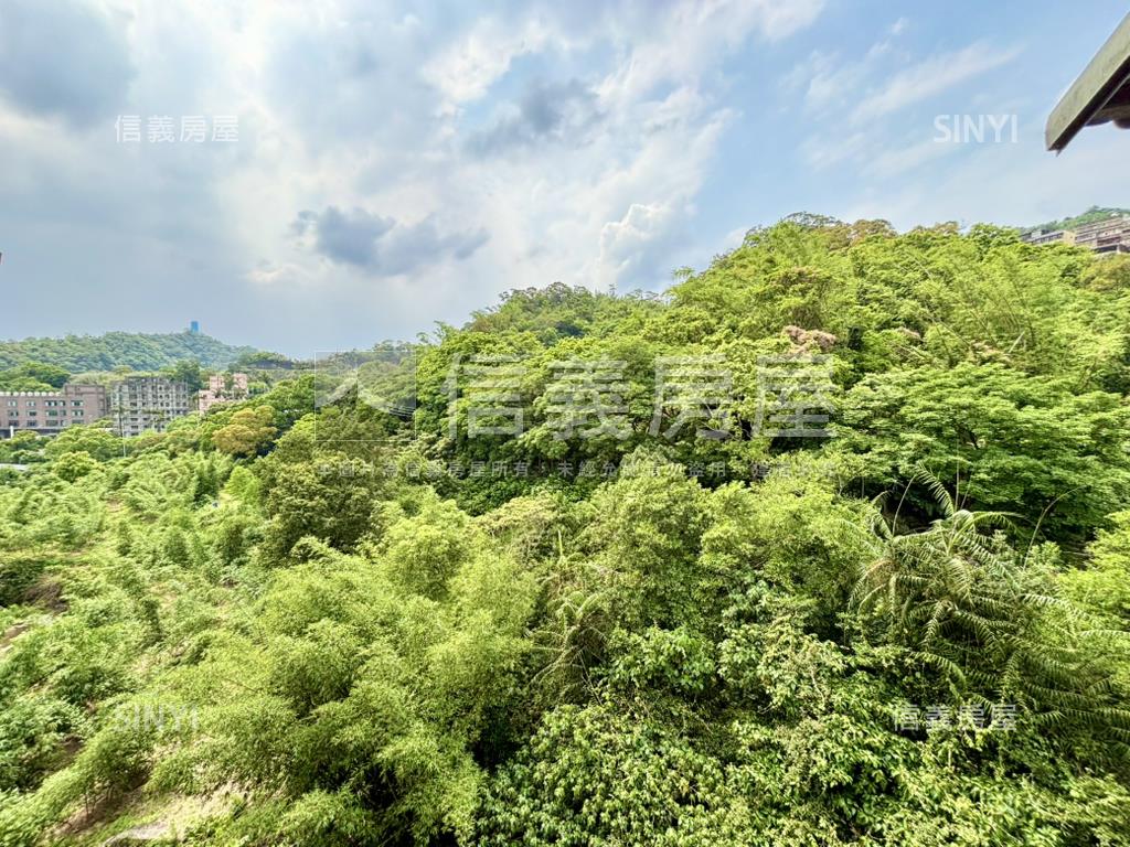 深坑綠意兩房房屋室內格局與周邊環境