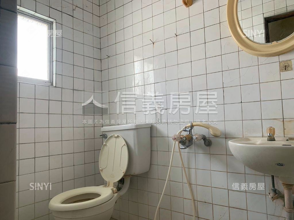 近九份子學區國安店住房屋室內格局與周邊環境