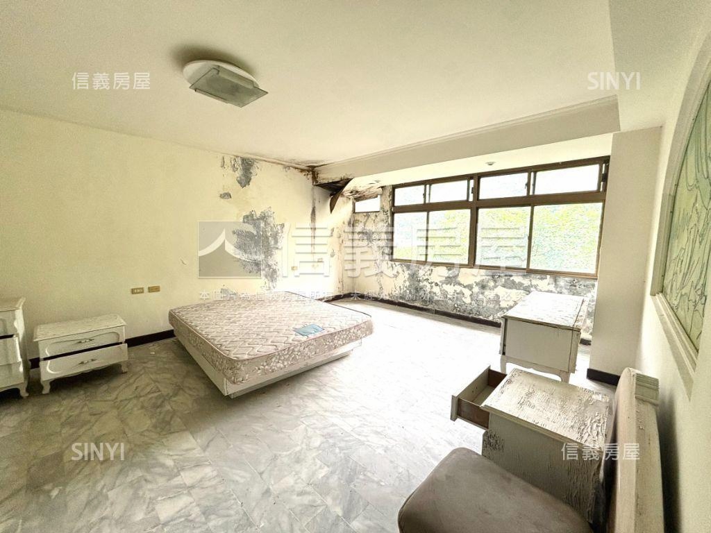 近行政中心獨棟別墅房屋室內格局與周邊環境