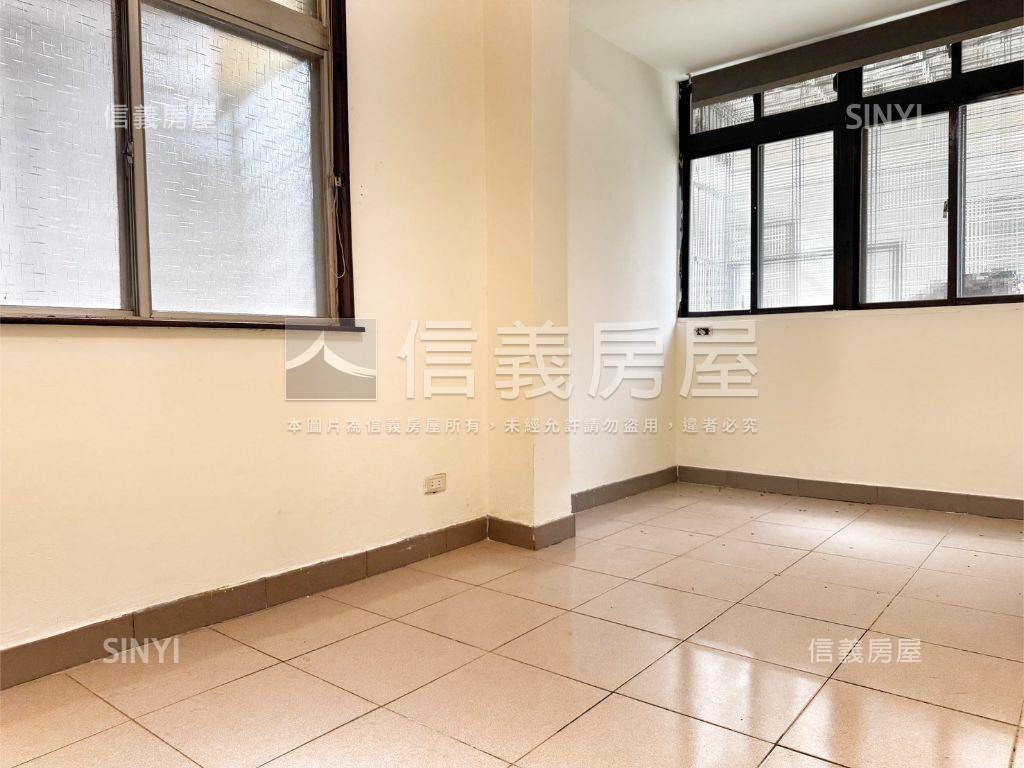 秀朗超值大三房公寓房屋室內格局與周邊環境