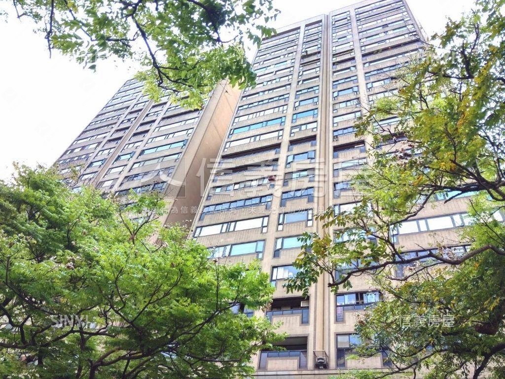 敦南藍天高樓★附車位房屋室內格局與周邊環境