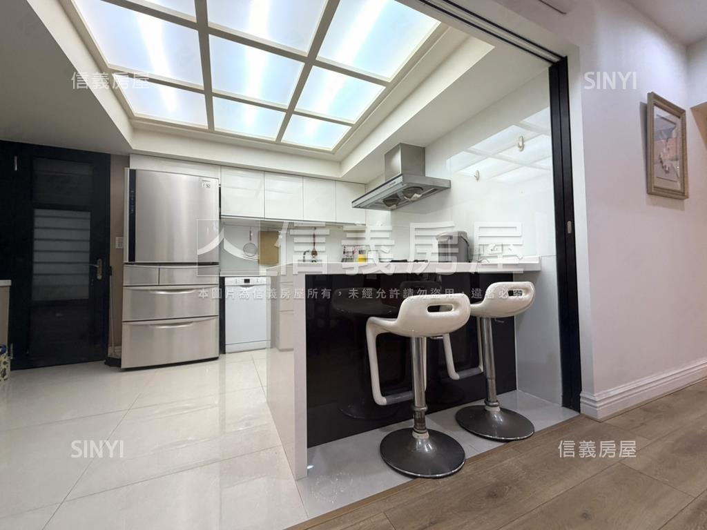 敦南藍天高樓★附車位房屋室內格局與周邊環境