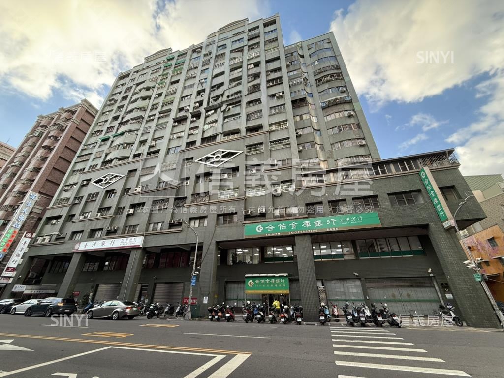 五甲正路百坪合作金庫房屋室內格局與周邊環境