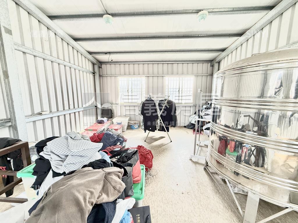 近南勢重劃區透天可停雙車房屋室內格局與周邊環境