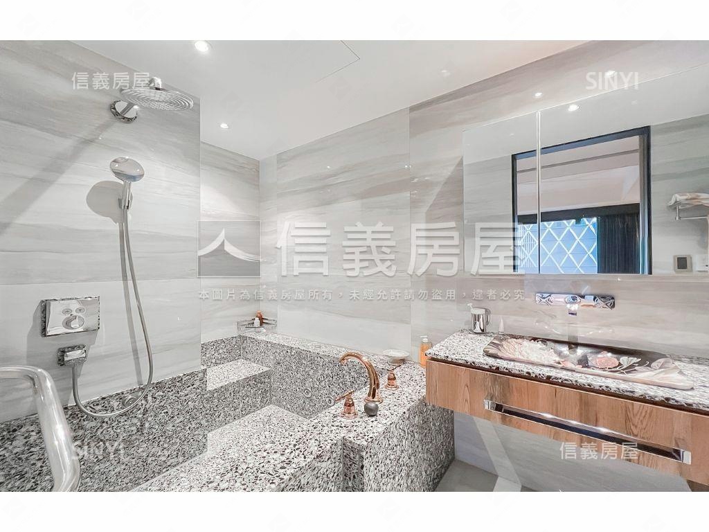 麗格稀有美裝潢平面車位房屋室內格局與周邊環境