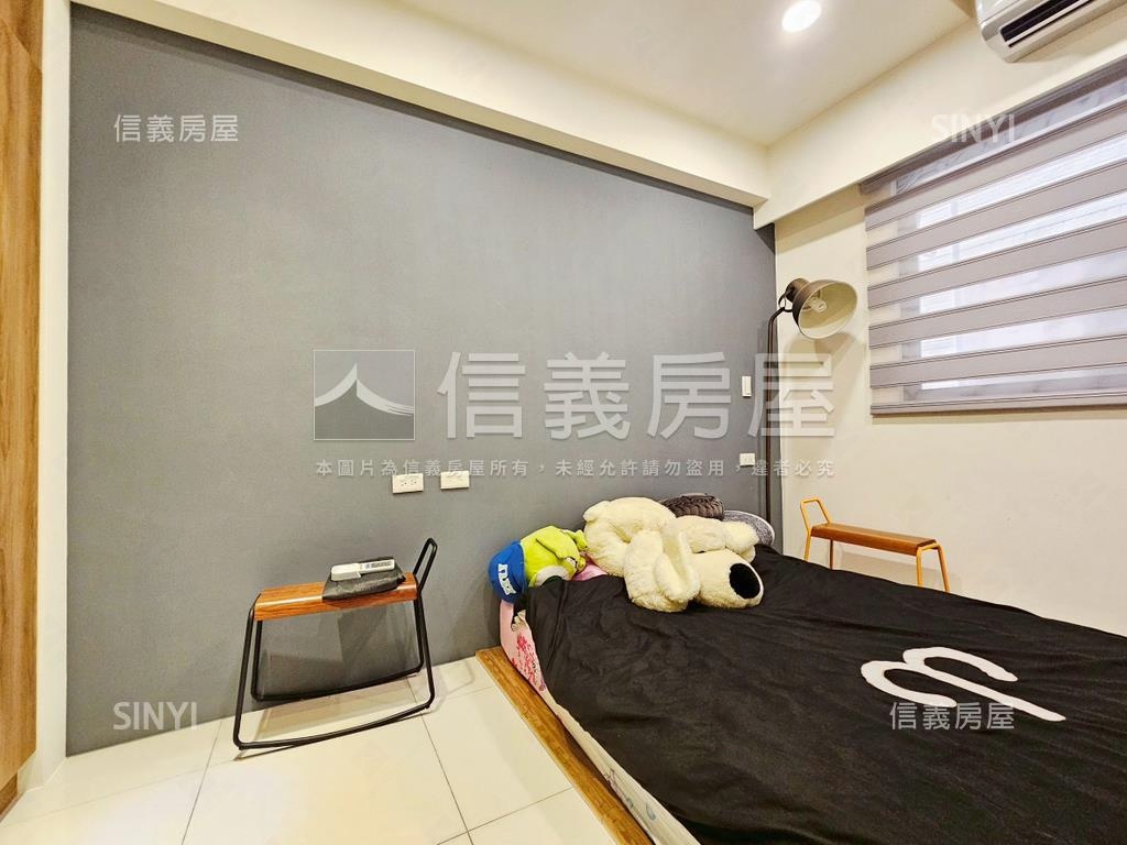 近市區多用途電梯透天金店房屋室內格局與周邊環境