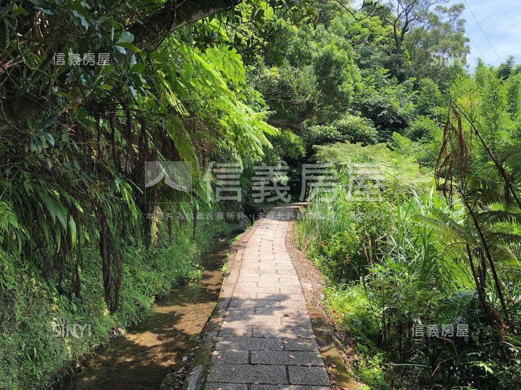 陽明山公園幽靜好地房屋室內格局與周邊環境
