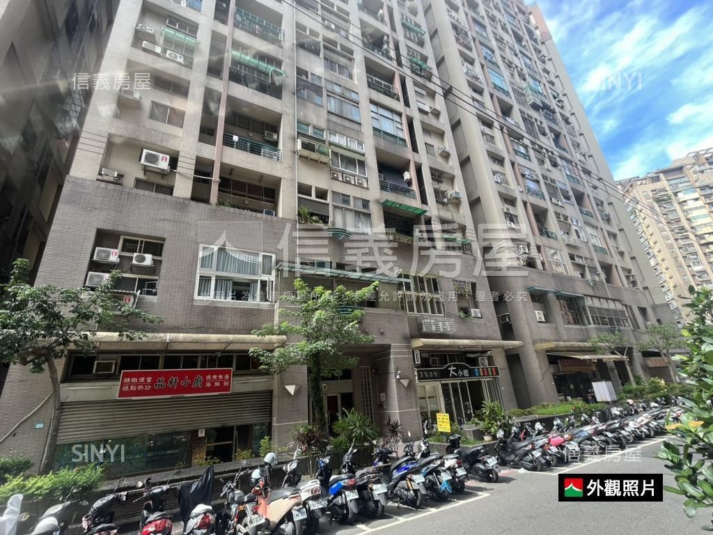 國泰醫院商圈挑高店辦房屋室內格局與周邊環境