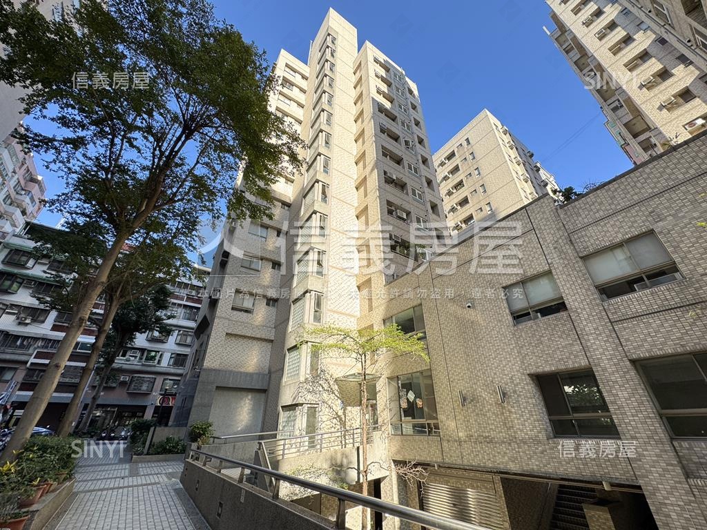 上安路稀有工作室房屋室內格局與周邊環境