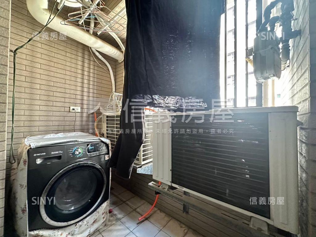 新杜拜高樓溫馨兩房房屋室內格局與周邊環境