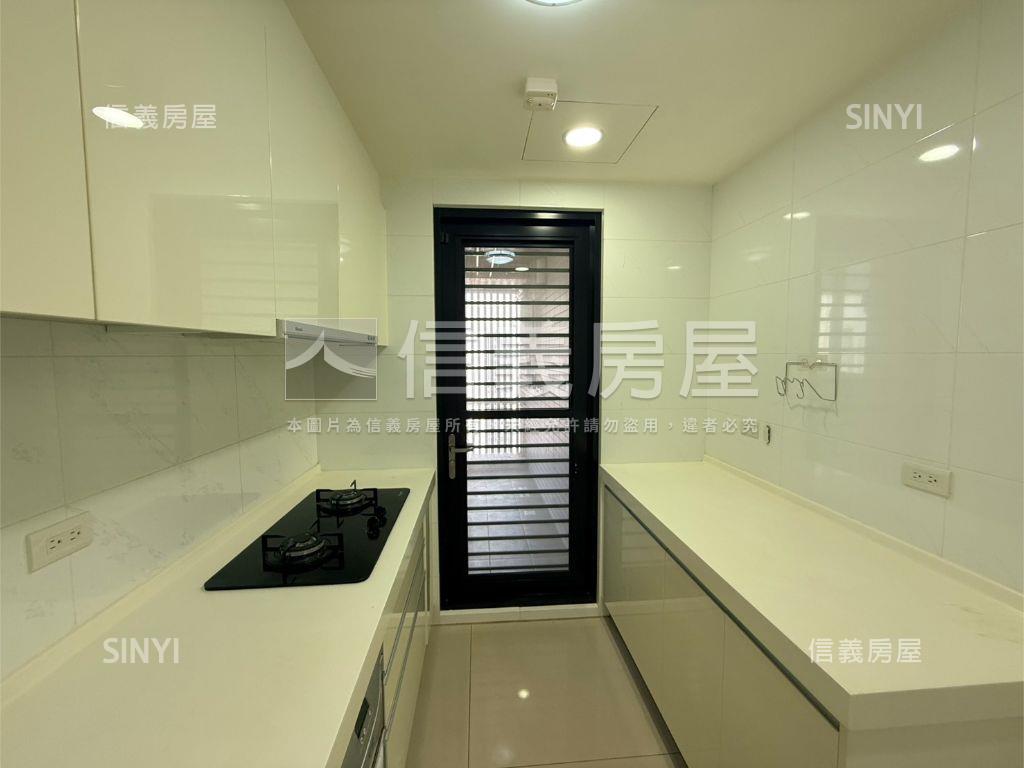 水舍秀樹高樓兩房房屋室內格局與周邊環境