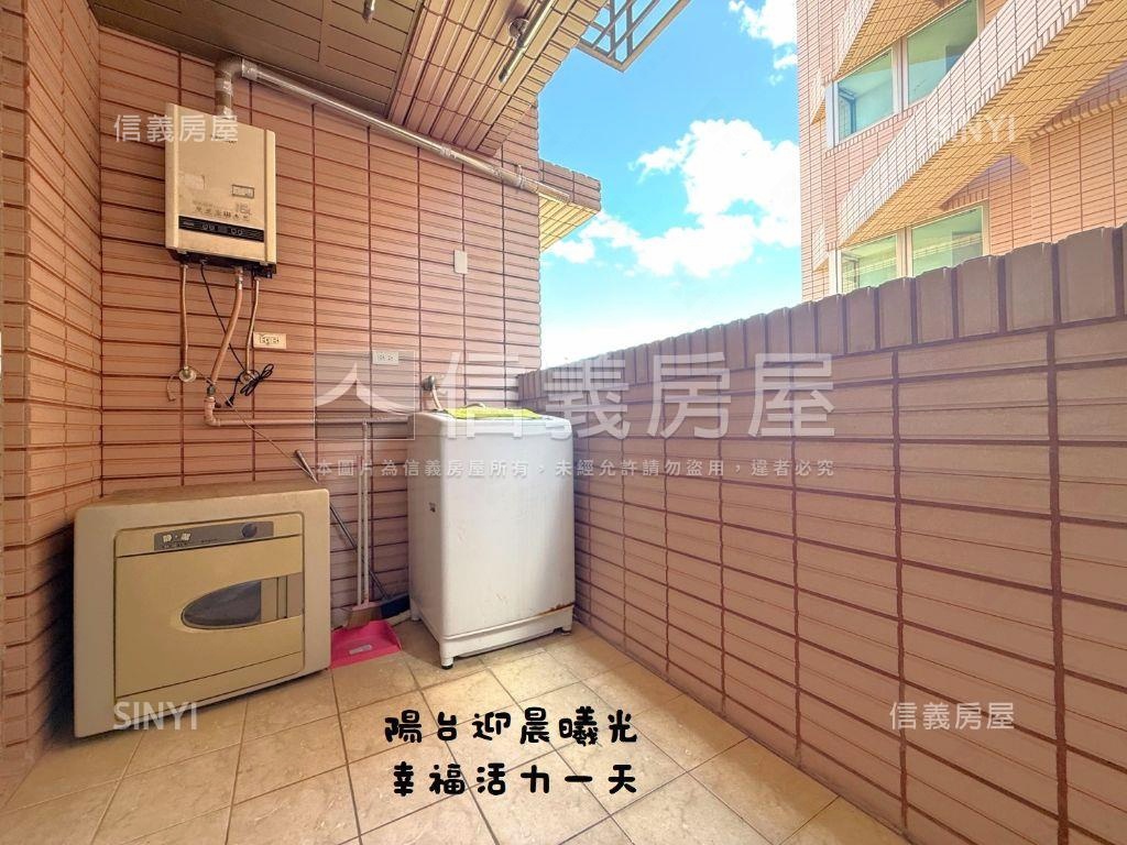 台北橋捷運大兩房坡平車位房屋室內格局與周邊環境