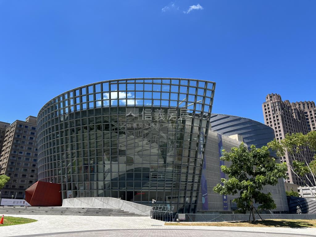 昭揚銳辦公室．藝文景觀戶房屋室內格局與周邊環境