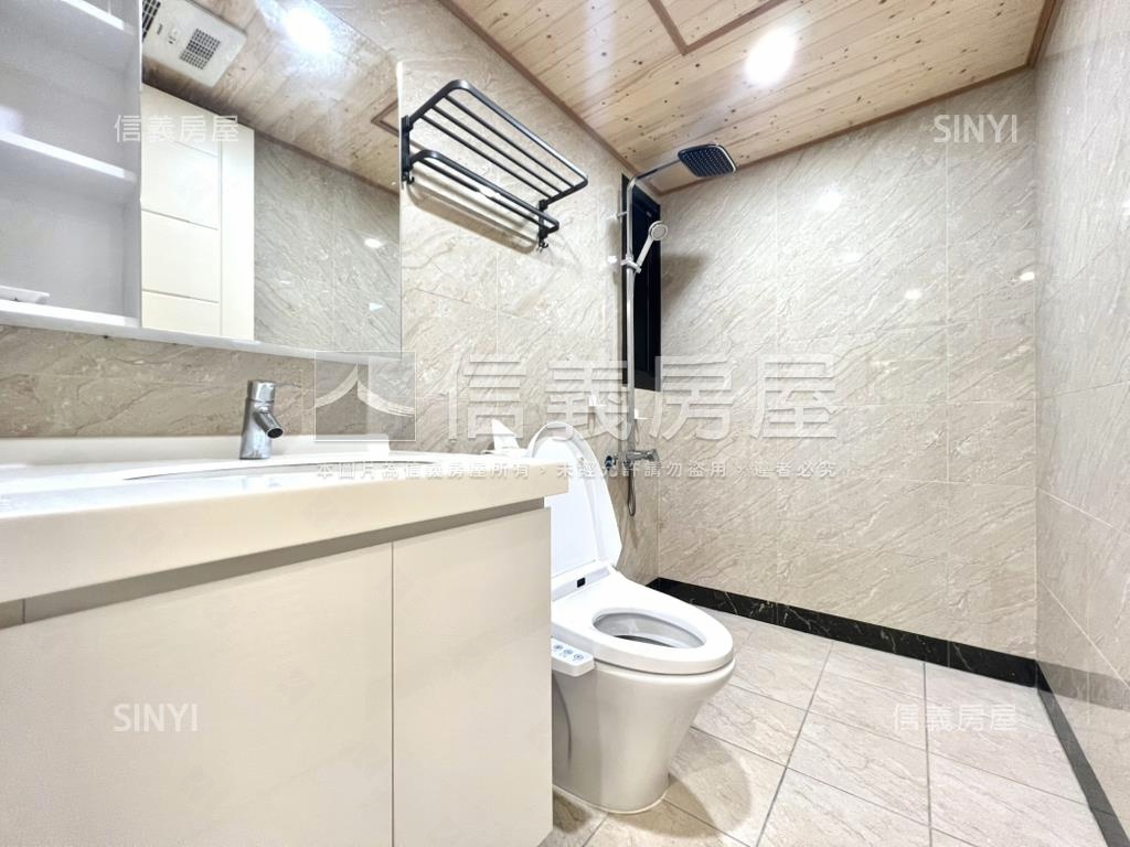 文化風華·質感美三房車位房屋室內格局與周邊環境