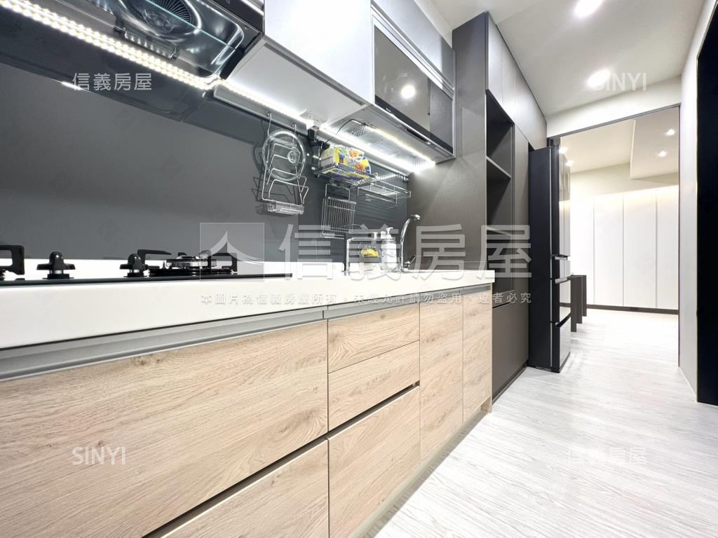 文化風華·質感美三房車位房屋室內格局與周邊環境