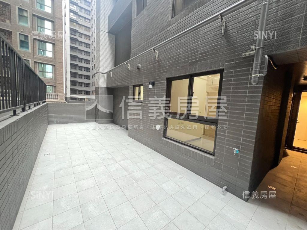 大清城双✯露臺三房雙車位房屋室內格局與周邊環境