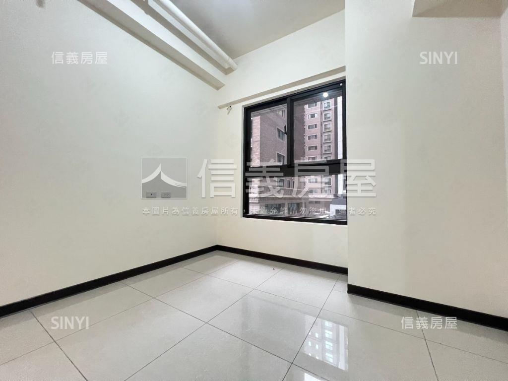 大清城双✯露臺三房雙車位房屋室內格局與周邊環境