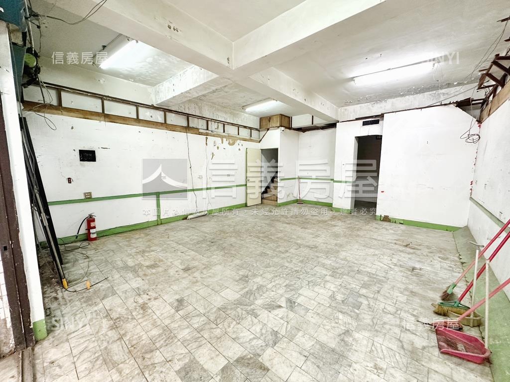 正豐街吃市店面房屋室內格局與周邊環境