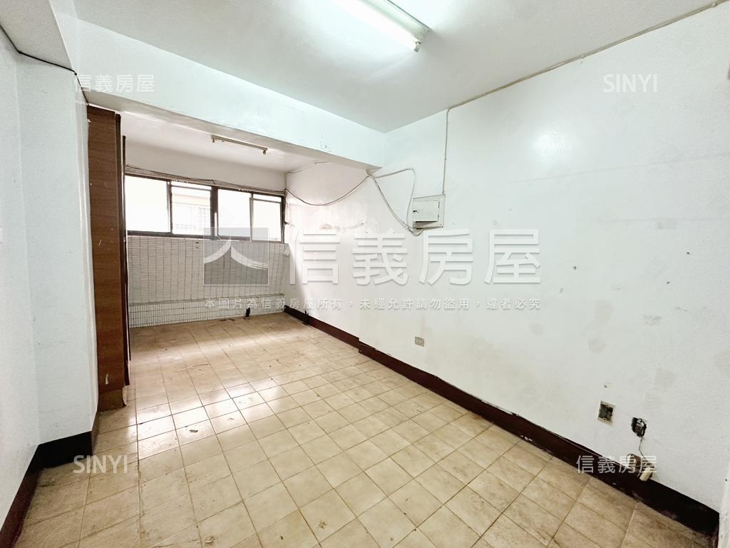 正豐街吃市店面房屋室內格局與周邊環境