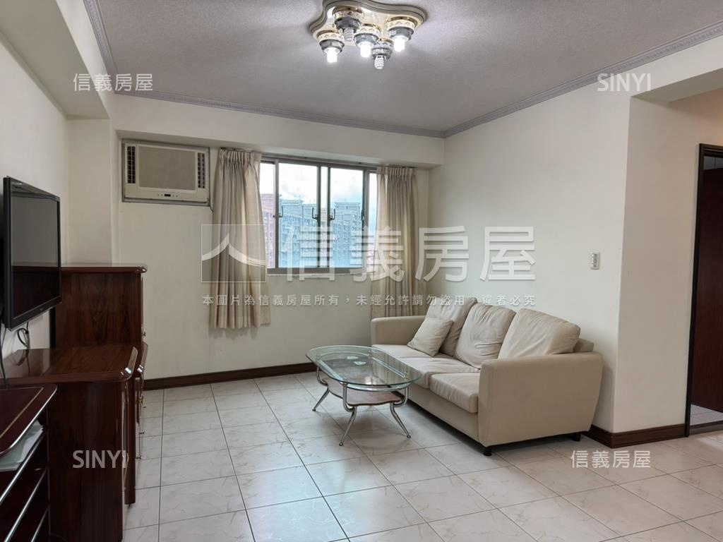 寶石邊間高樓電梯兩房房屋室內格局與周邊環境