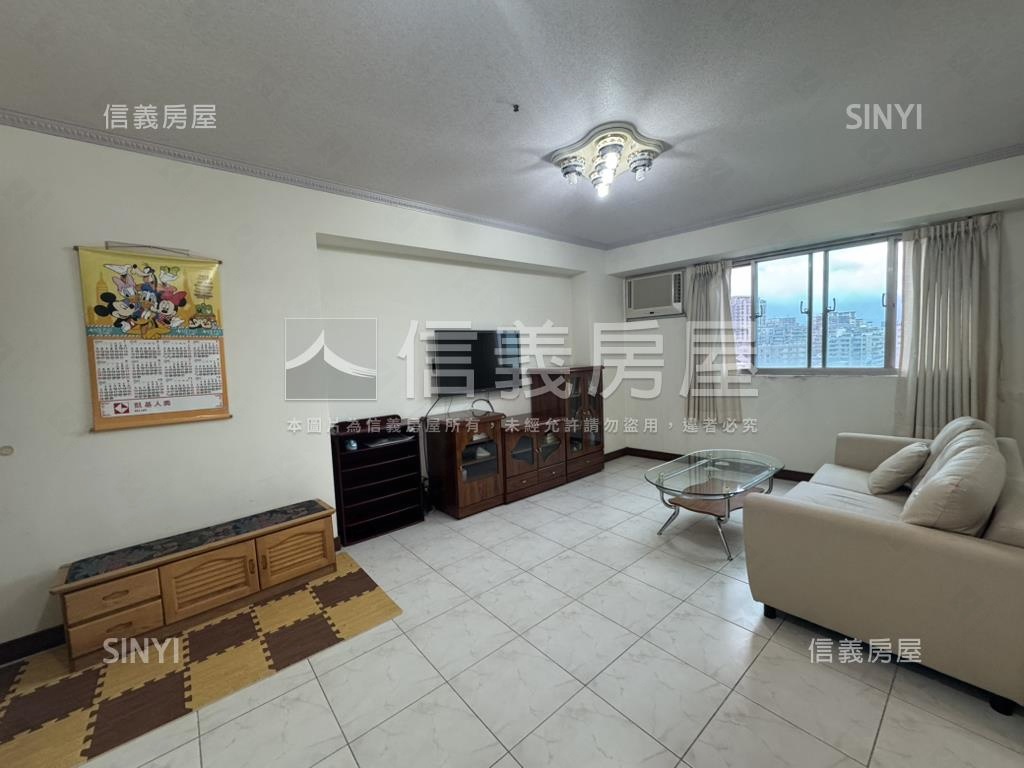 寶石邊間高樓電梯兩房房屋室內格局與周邊環境