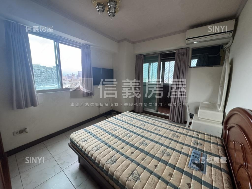 寶石邊間高樓電梯兩房房屋室內格局與周邊環境