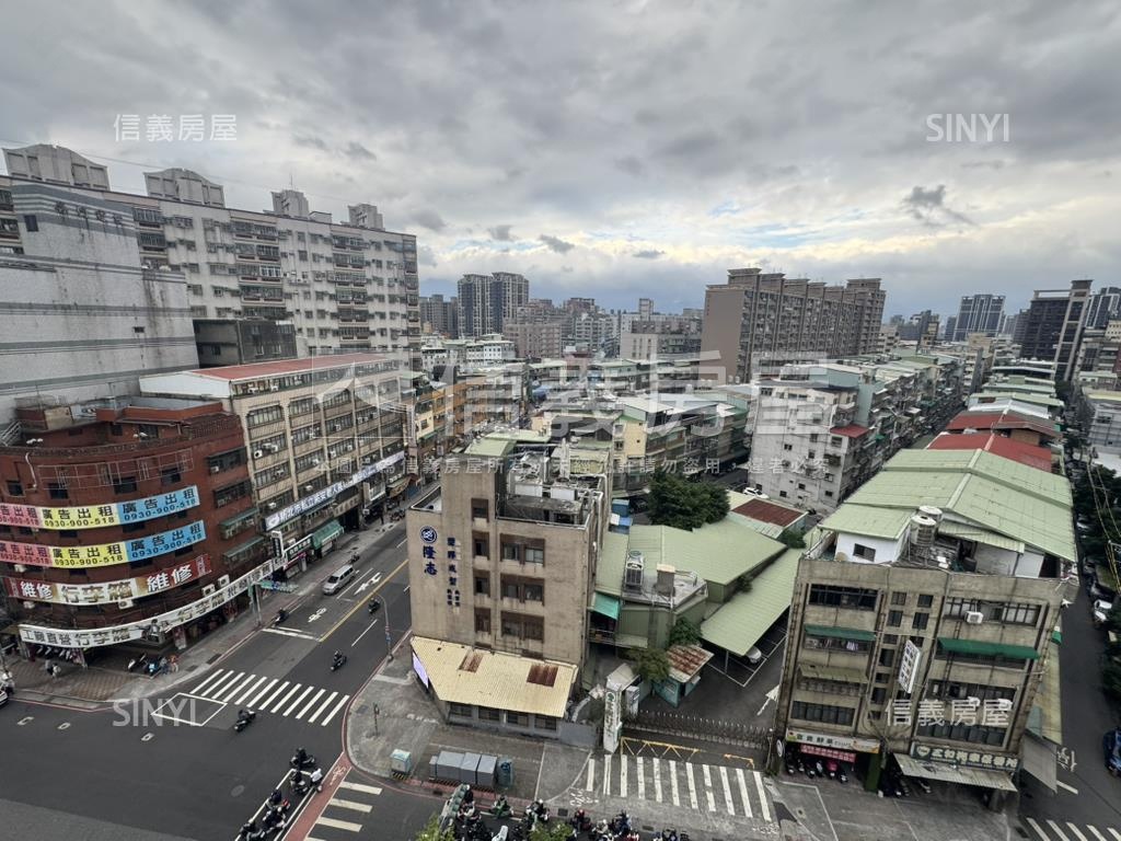 寶石邊間高樓電梯兩房房屋室內格局與周邊環境