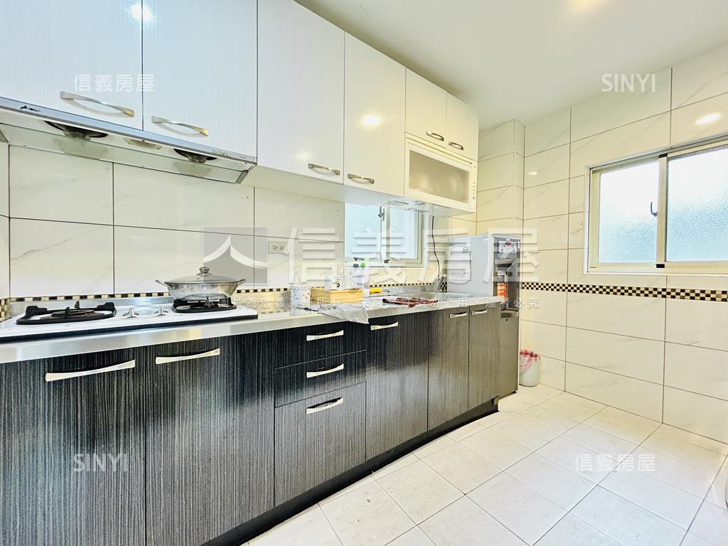 近中山雙連馬偕文創透天房屋室內格局與周邊環境