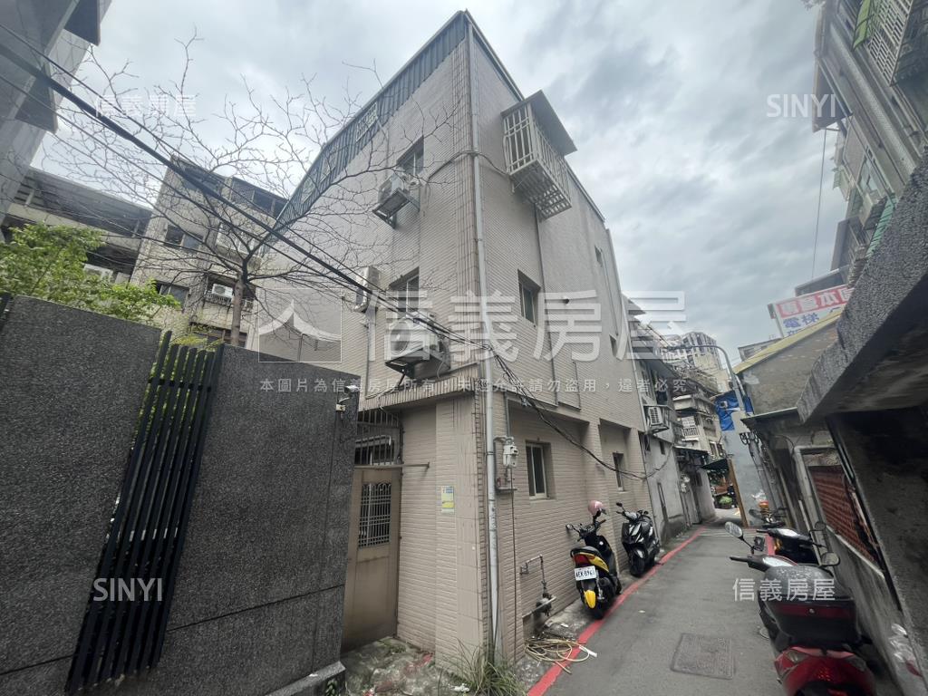 近中山雙連馬偕文創透天房屋室內格局與周邊環境