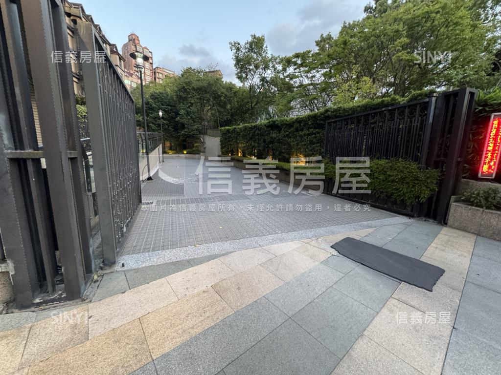 史丹佛庭園兩房加平面車位房屋室內格局與周邊環境