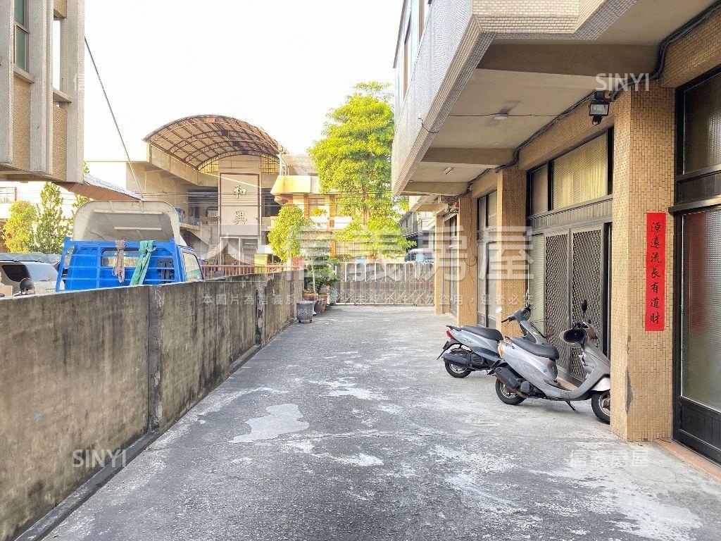 安平工業區新仁路廠房房屋室內格局與周邊環境