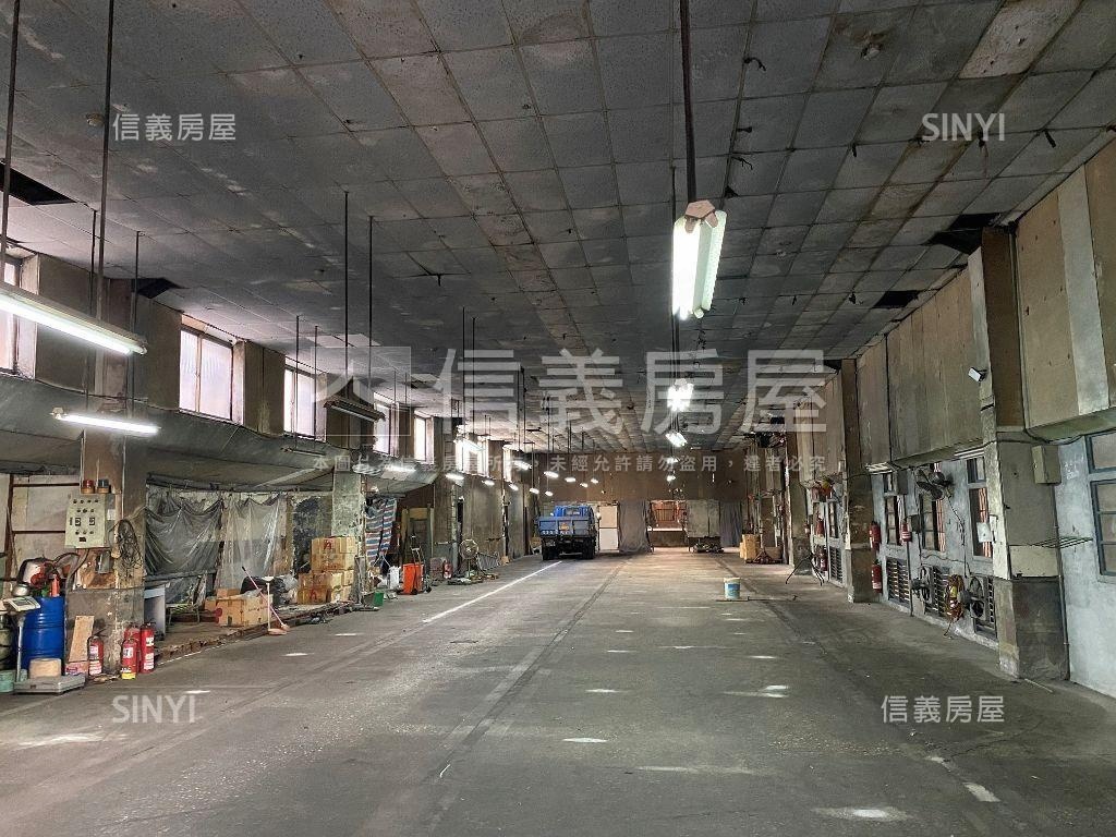 安平工業區新仁路廠房房屋室內格局與周邊環境