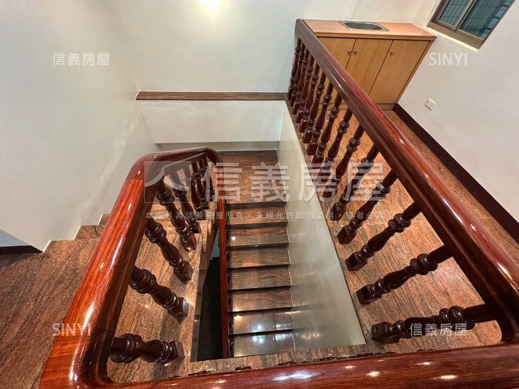 面公園三代同堂好屋房屋室內格局與周邊環境