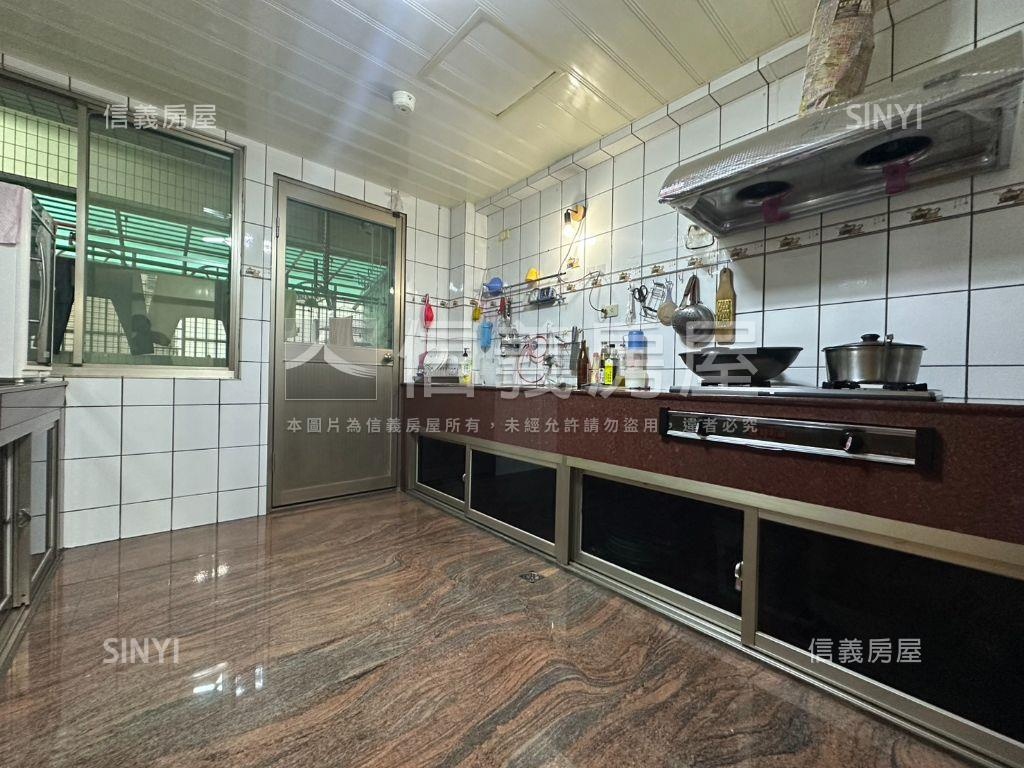 面公園三代同堂好屋房屋室內格局與周邊環境