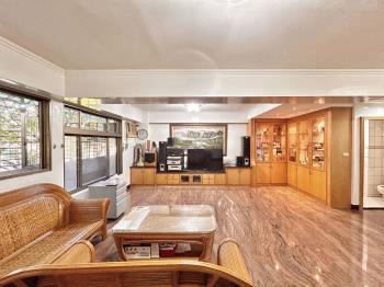 面公園三代同堂好屋