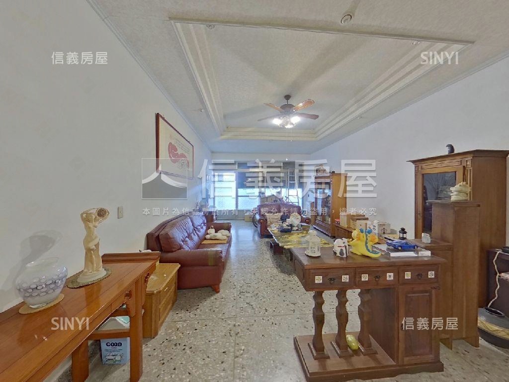 延平路近全聯美透天房屋室內格局與周邊環境