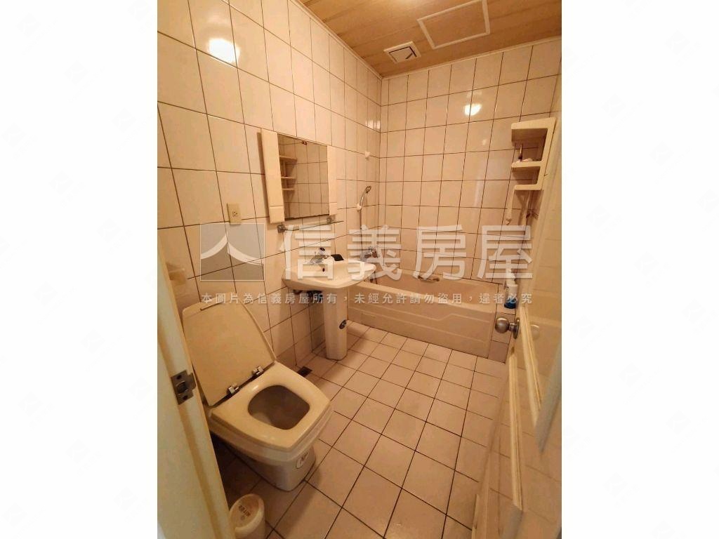 延平路近全聯美透天房屋室內格局與周邊環境