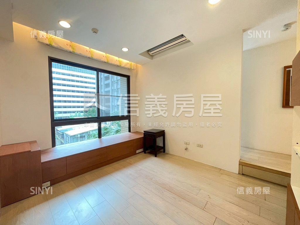 第一道悠活精美兩房房屋室內格局與周邊環境