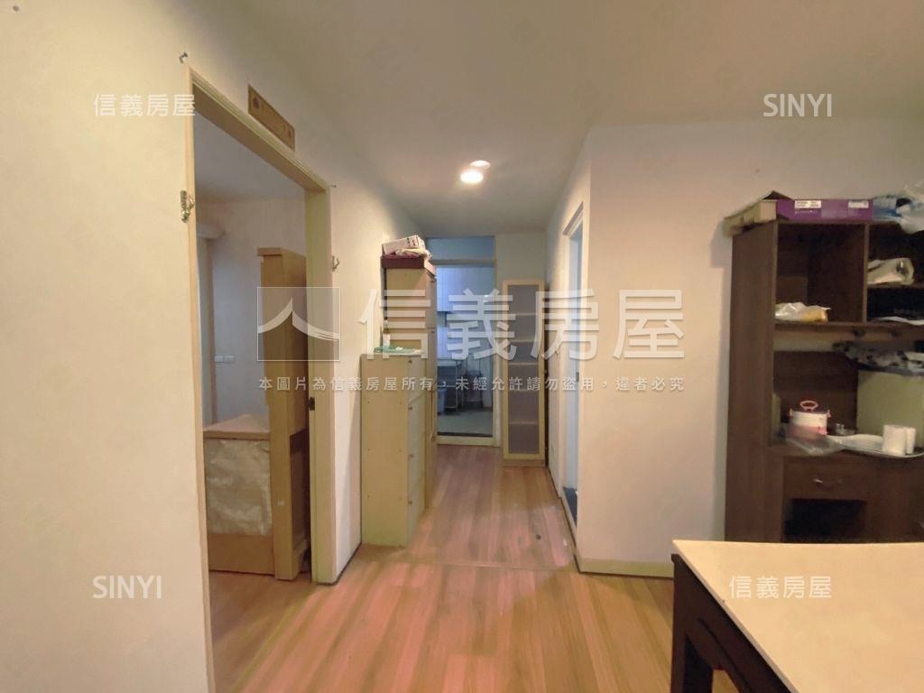 南港路三段潛力二樓房屋室內格局與周邊環境
