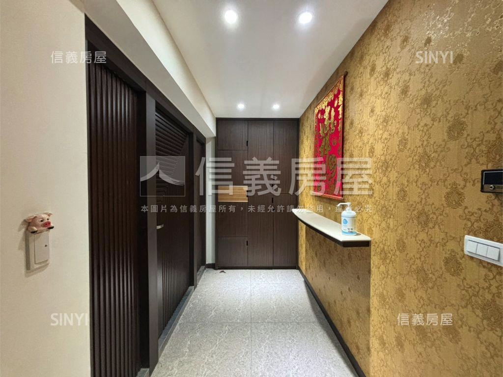 稀有釋出前院透天房屋室內格局與周邊環境