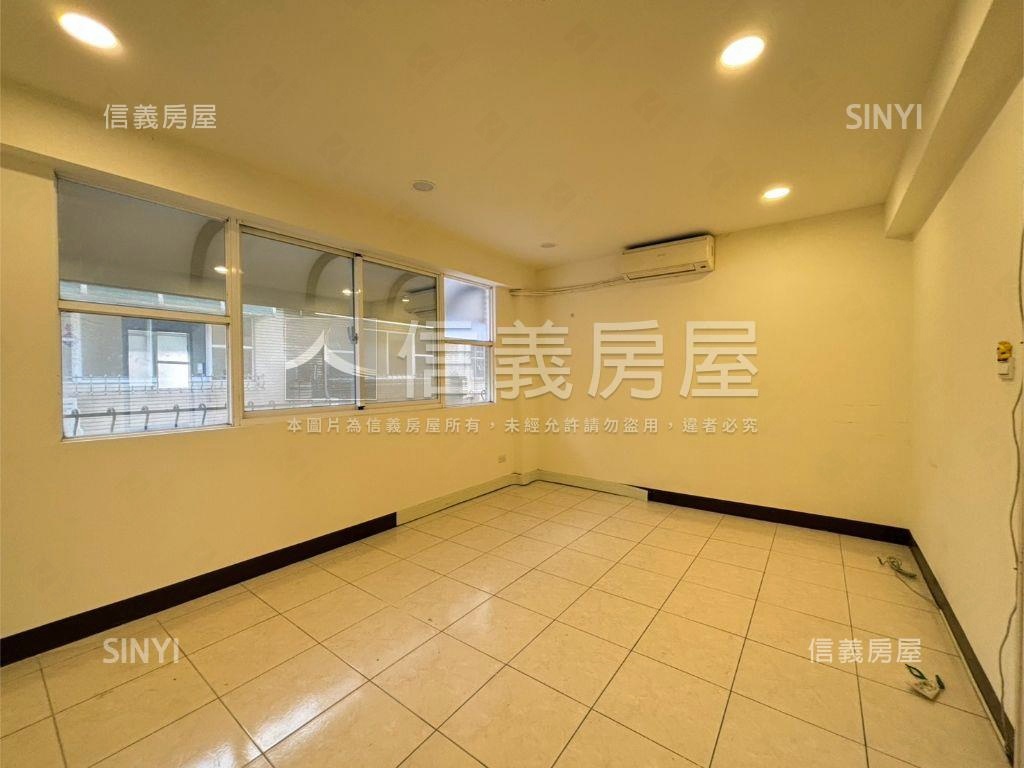 稀有釋出前院透天房屋室內格局與周邊環境