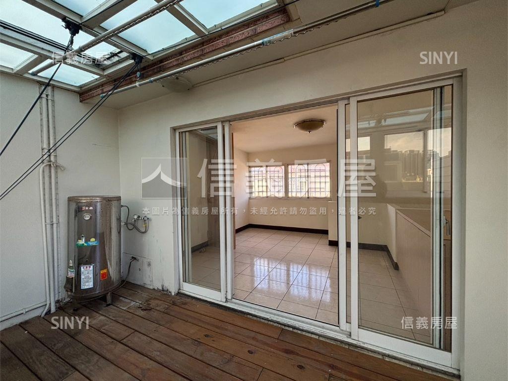 稀有釋出前院透天房屋室內格局與周邊環境