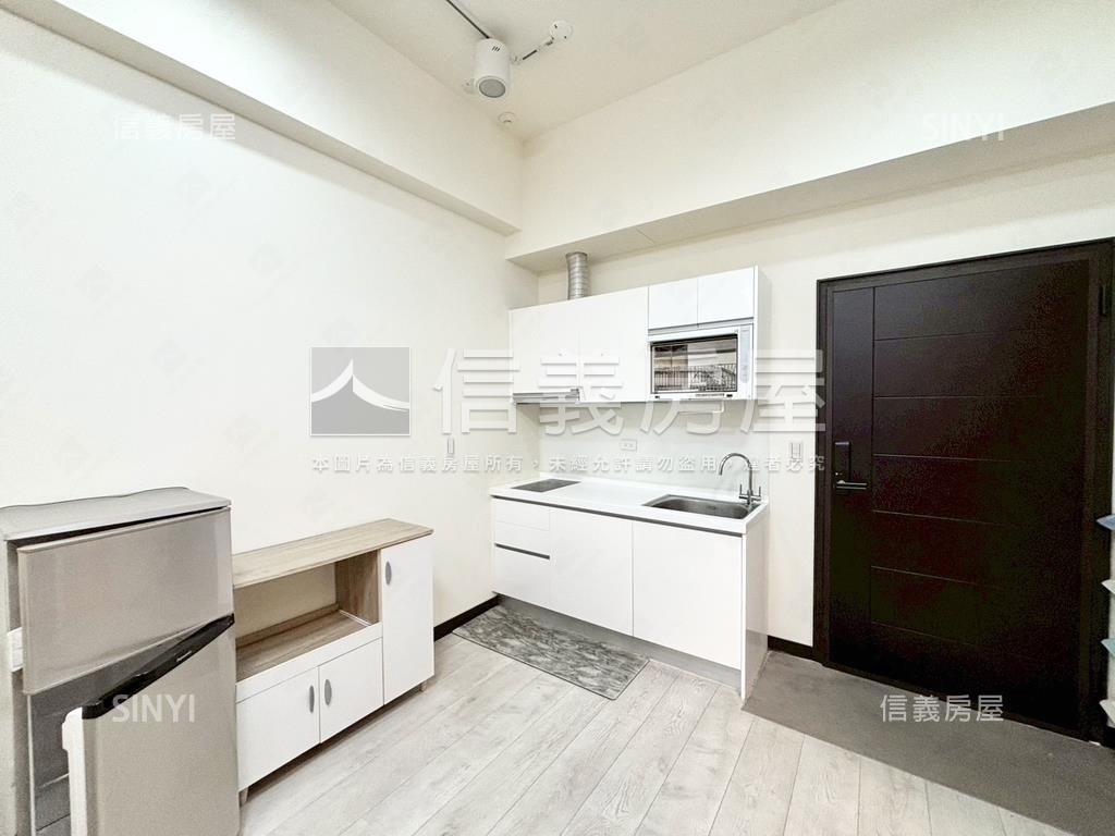 嶺東精美高樓平面車位房屋室內格局與周邊環境