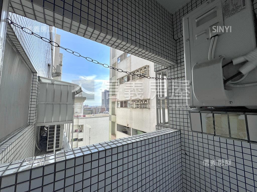 南天王綠園道旁樓中樓兩房房屋室內格局與周邊環境