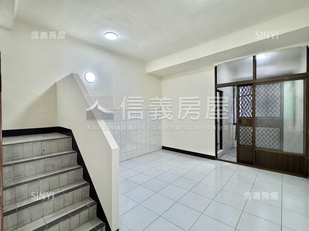近武廟商圈輕軌活巷美透天房屋室內格局與周邊環境
