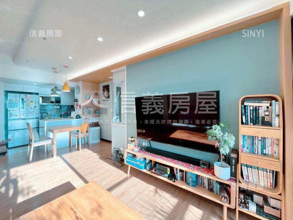 公園旁次頂樓視野美宅房屋室內格局與周邊環境