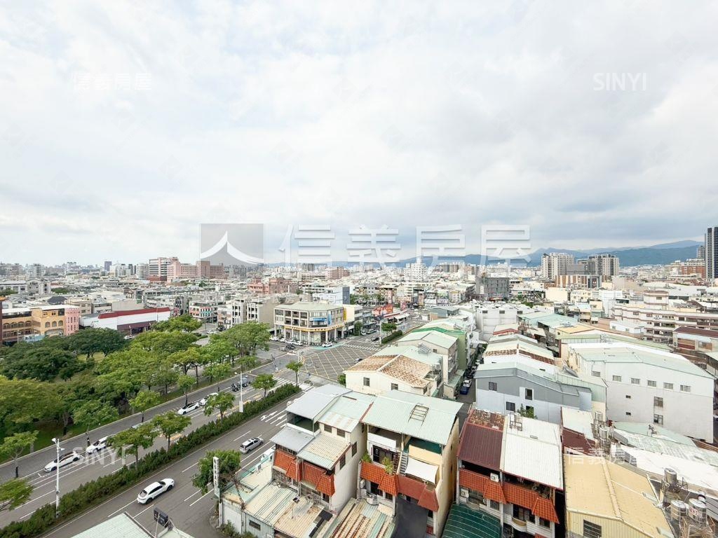 花市旁裝潢視野三房車位房屋室內格局與周邊環境
