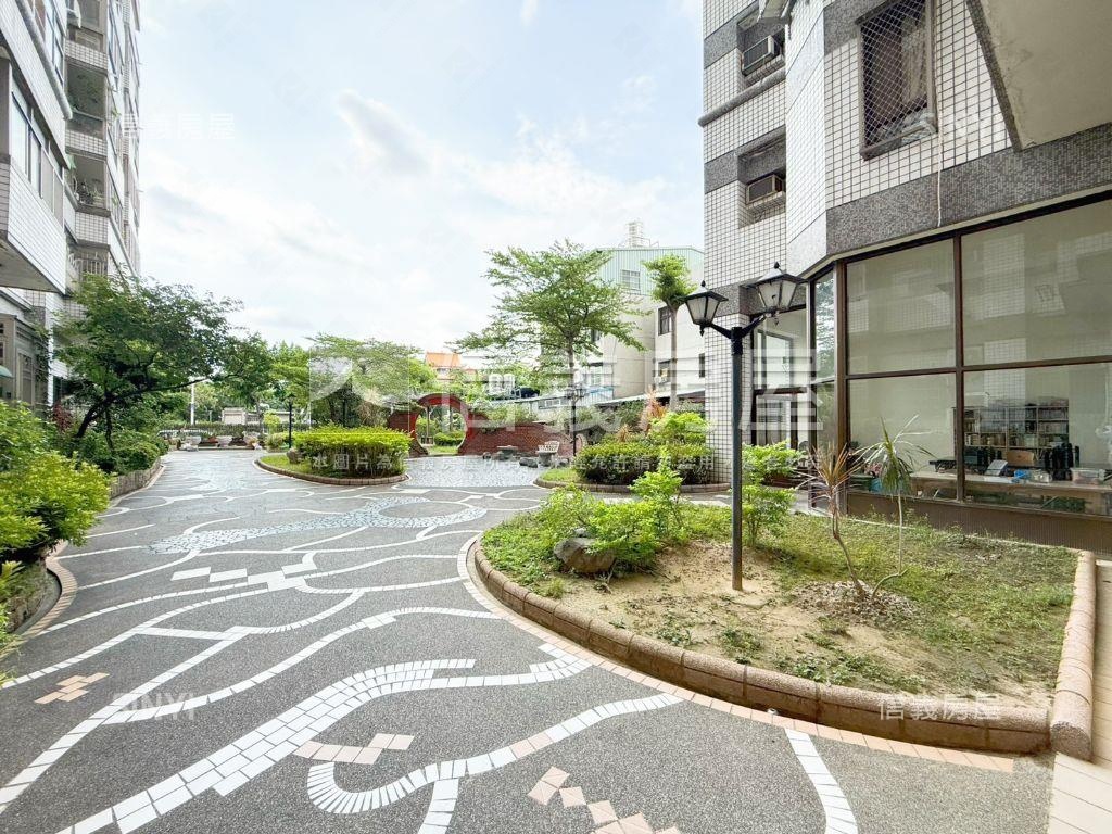 花市旁裝潢視野三房車位房屋室內格局與周邊環境