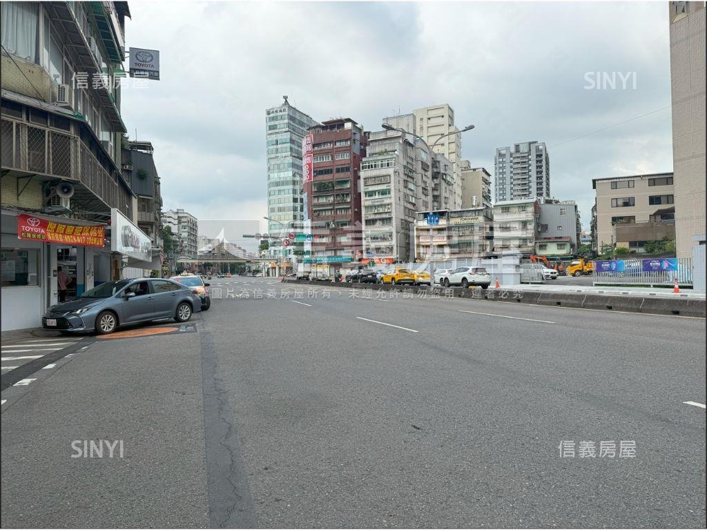 琢格７７高樓美屋房屋室內格局與周邊環境